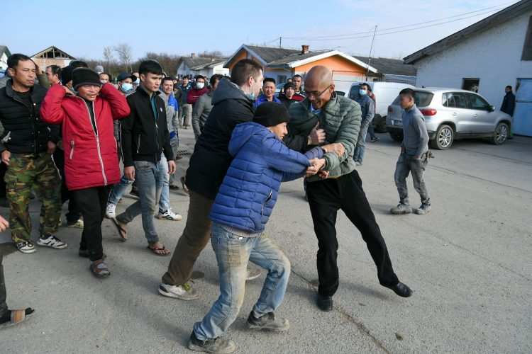 Nije dovoljno biti samo protiv eura treba biti i protiv Evropske unije