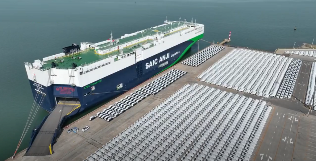 china ev industry Image 中国新闻社 Wikimedia Commons