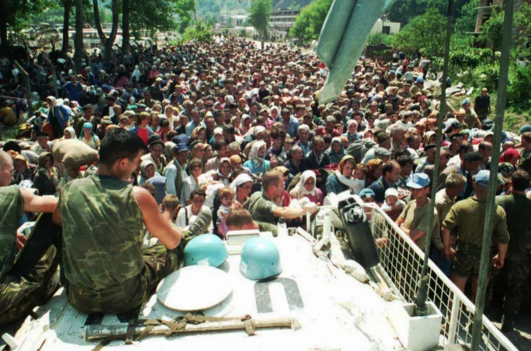 un srebrenica izbjeglice vojni